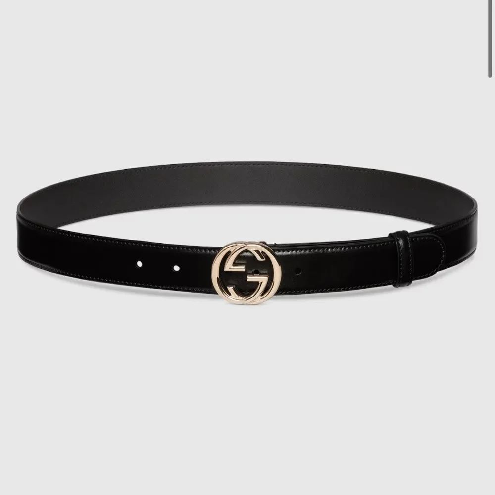 Gucci Women’s Black Belt with Interlocking G buckle